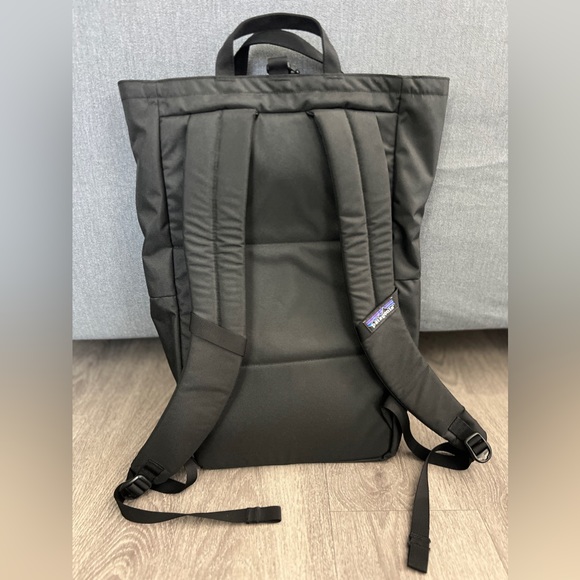 NWT Patagonia Arbor Linked Pack 25L w/ Logo - Picture 2 of 9